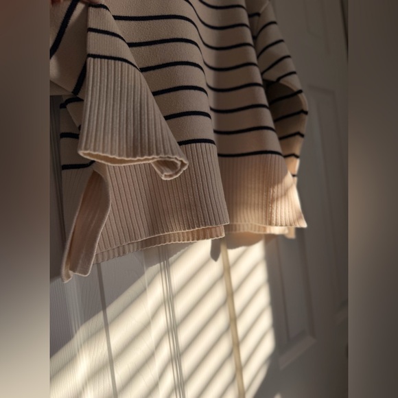 Zara Cream and Black Striped Sweater - Picture 3 of 5